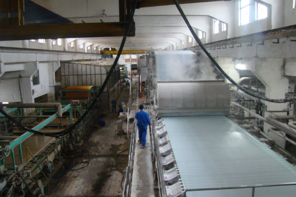 bụi giấy phát sinh trong quá trình sản xuất